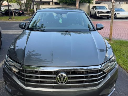 Used 2021 Volkswagen Jetta S w/ Driver Assistance Package FWD image 10