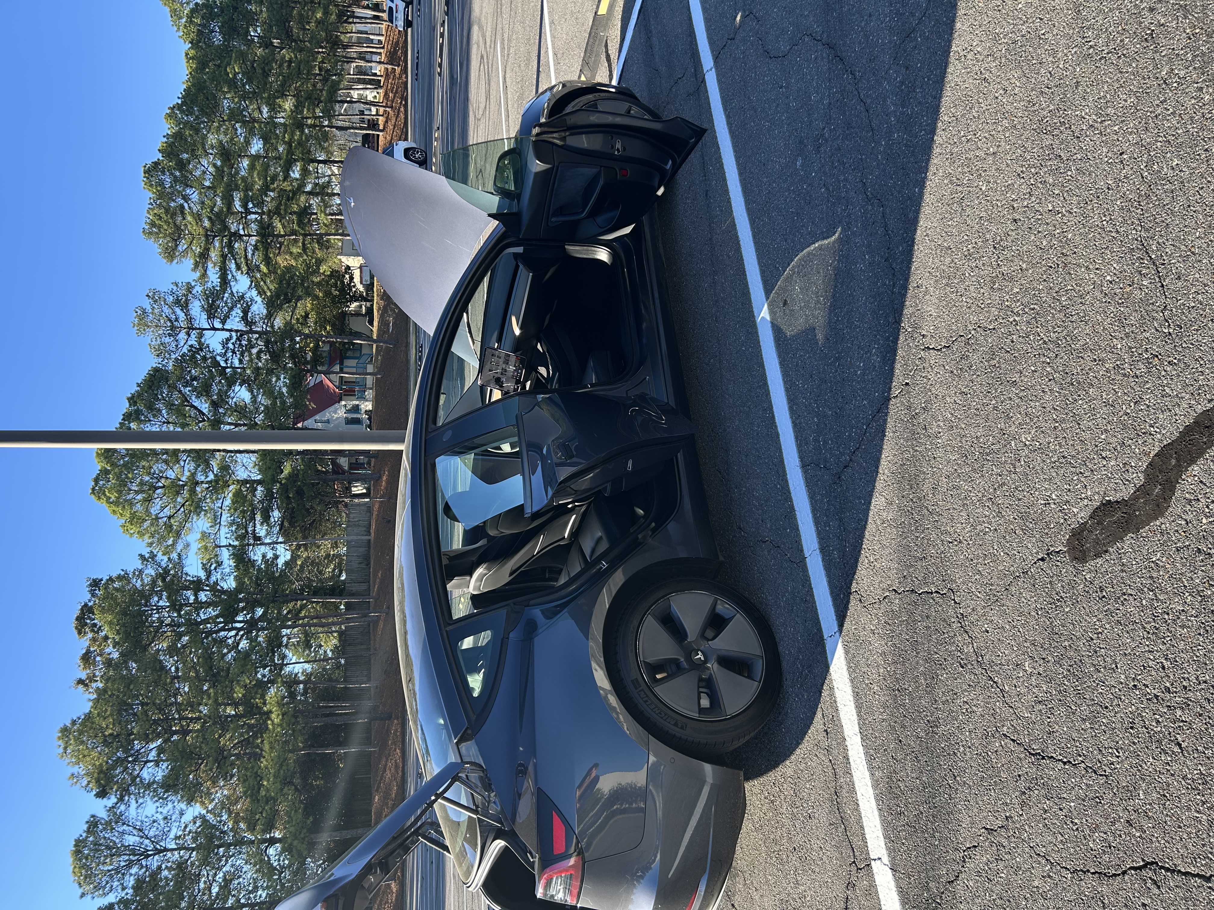 Used 2021 Tesla Model 3 Long Range AWD/4WD image 10