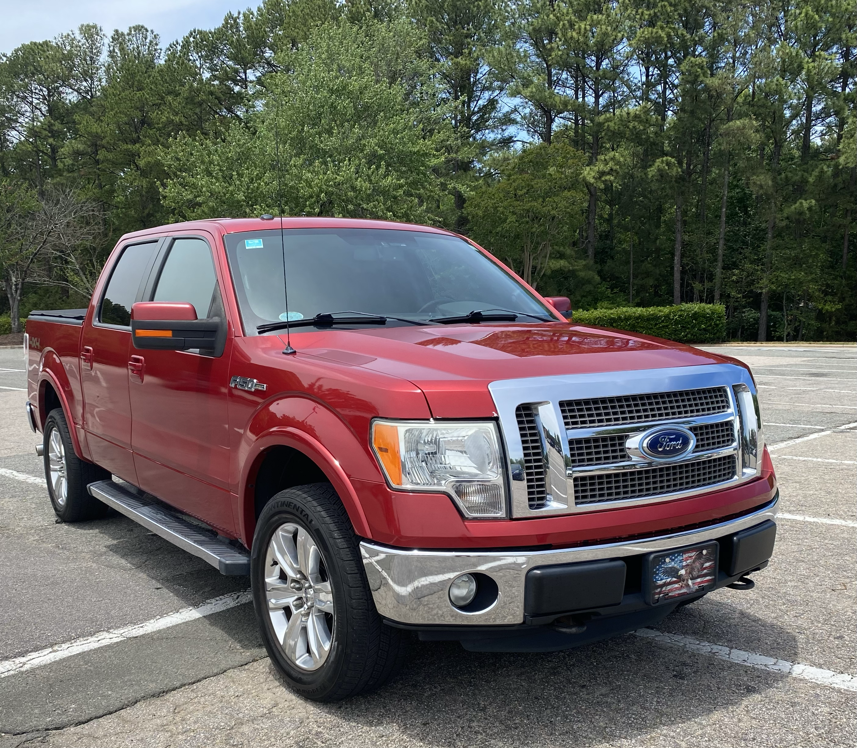 Used 2011 Ford F150 Lariat AWD/4WD image 1