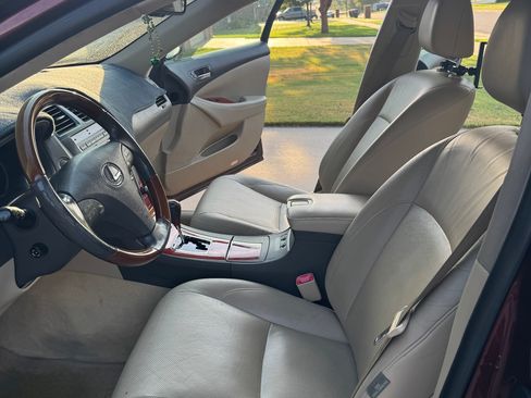 Used 2008 Lexus ES 350 w/ Premium Plus Pkg FWD image 8