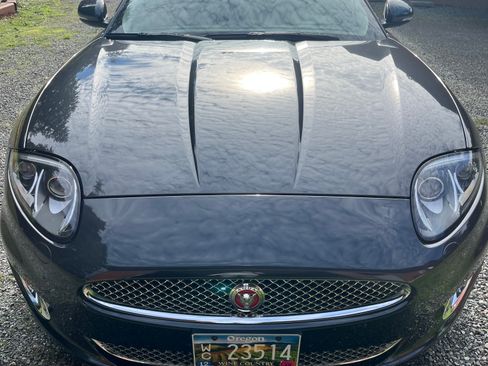 Used 2015 Jaguar XK Coupe image 5