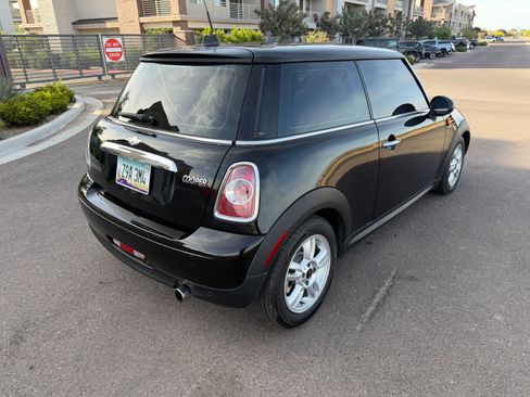 Used 2012 MINI Cooper Hardtop image 4