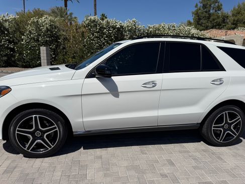 Used 2017 Mercedes-Benz GLE 350 image 2