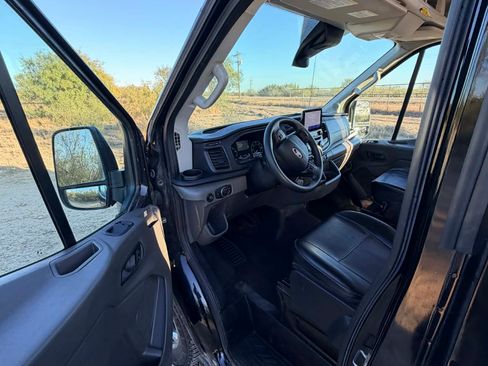 Used 2020 Ford Transit 250 Medium Roof image 22