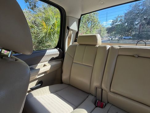 Used 2013 GMC Sierra 1500 SLE w/ Power Tech Package image 10