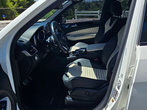 Used 2016 Mercedes-Benz GLE 400 4MATIC image 15