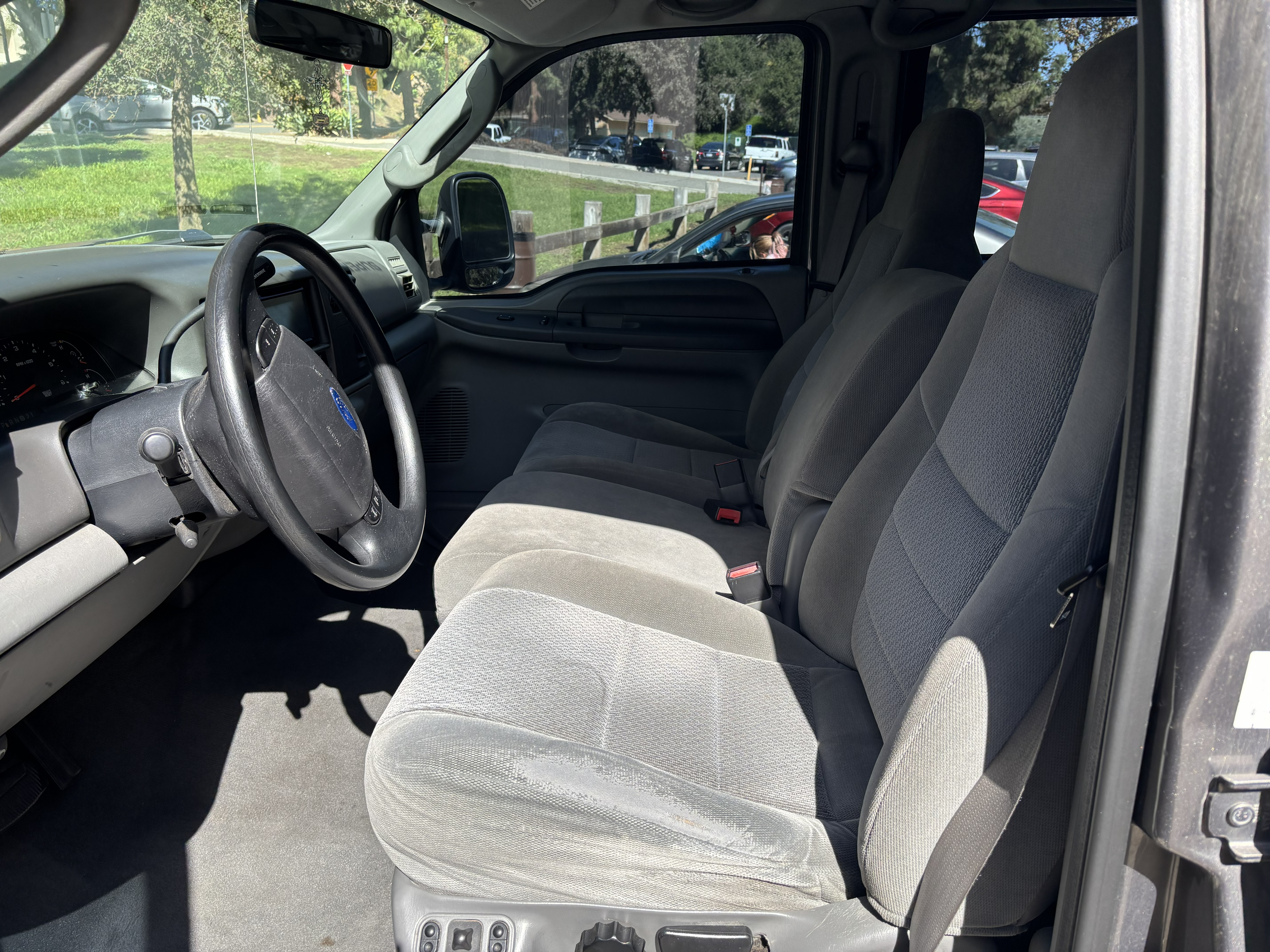 Used 2004 Ford F250 XLT RWD image 5