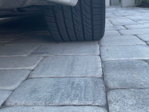 Used 2013 BMW 650i Convertible image 9