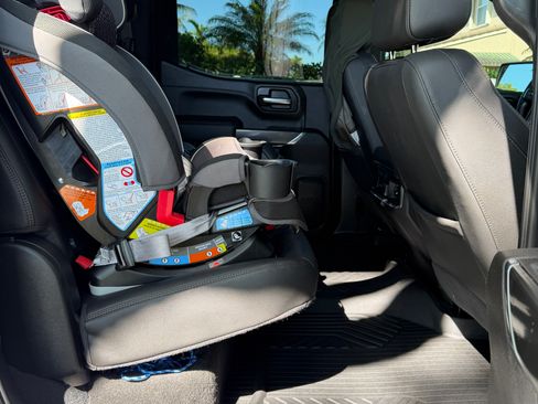 Used 2020 GMC Sierra 1500 AT4 w/ AT4 Premium Package image 18