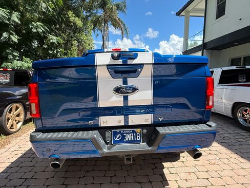 Used 2018 Ford F150 Lariat w/ Equipment Group 502A Luxury AWD/4WD image 6