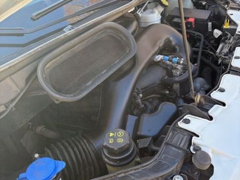 Used 2019 Ford Transit 250 130 Low Roof image 28