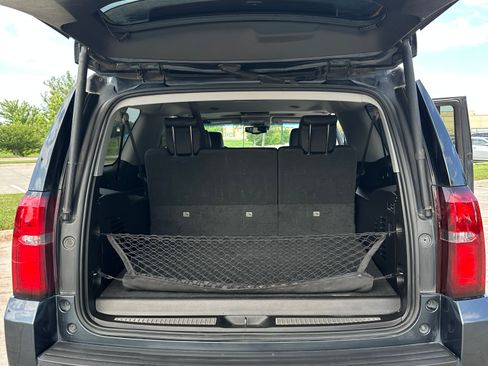 Used 2019 Chevrolet Suburban Premier AWD/4WD image 6