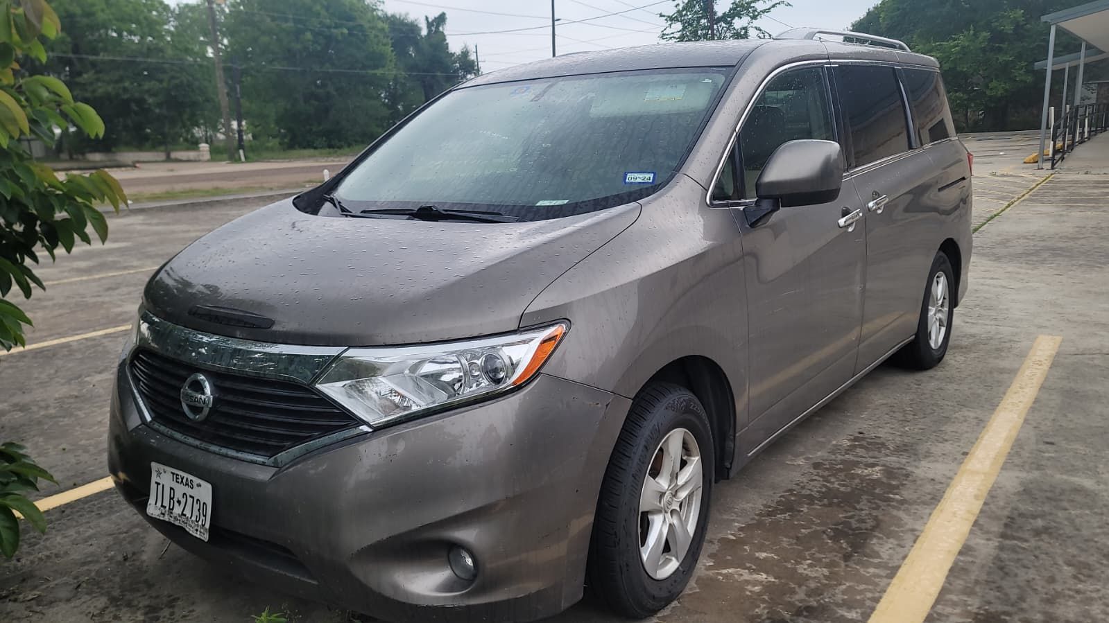 Used 2017 Nissan Quest SV FWD image 1