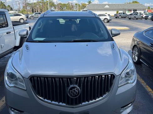 Used 2017 Buick Enclave Leather image 1
