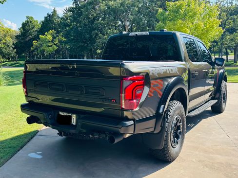 Used 2025 Ford F150 Raptor w/ Equipment Group 803A Raptor R AWD/4WD image 5