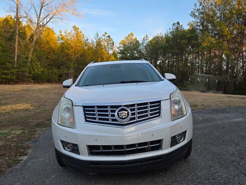 Used 2015 Cadillac SRX Performance w/ Driver Awareness Package image 2
