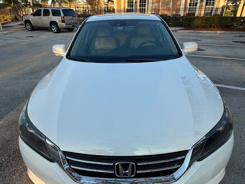Used 2015 Honda Accord EX-L image 1