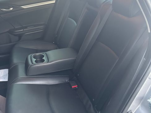 Used 2018 Honda Civic EX-L image 8
