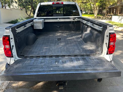 Used 2017 Chevrolet Silverado 3500 High Country w/ Duramax Plus Package image 10