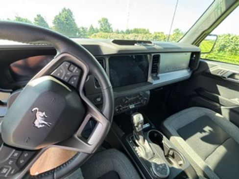 Used 2025 Ford Bronco Big Bend AWD/4WD image 10