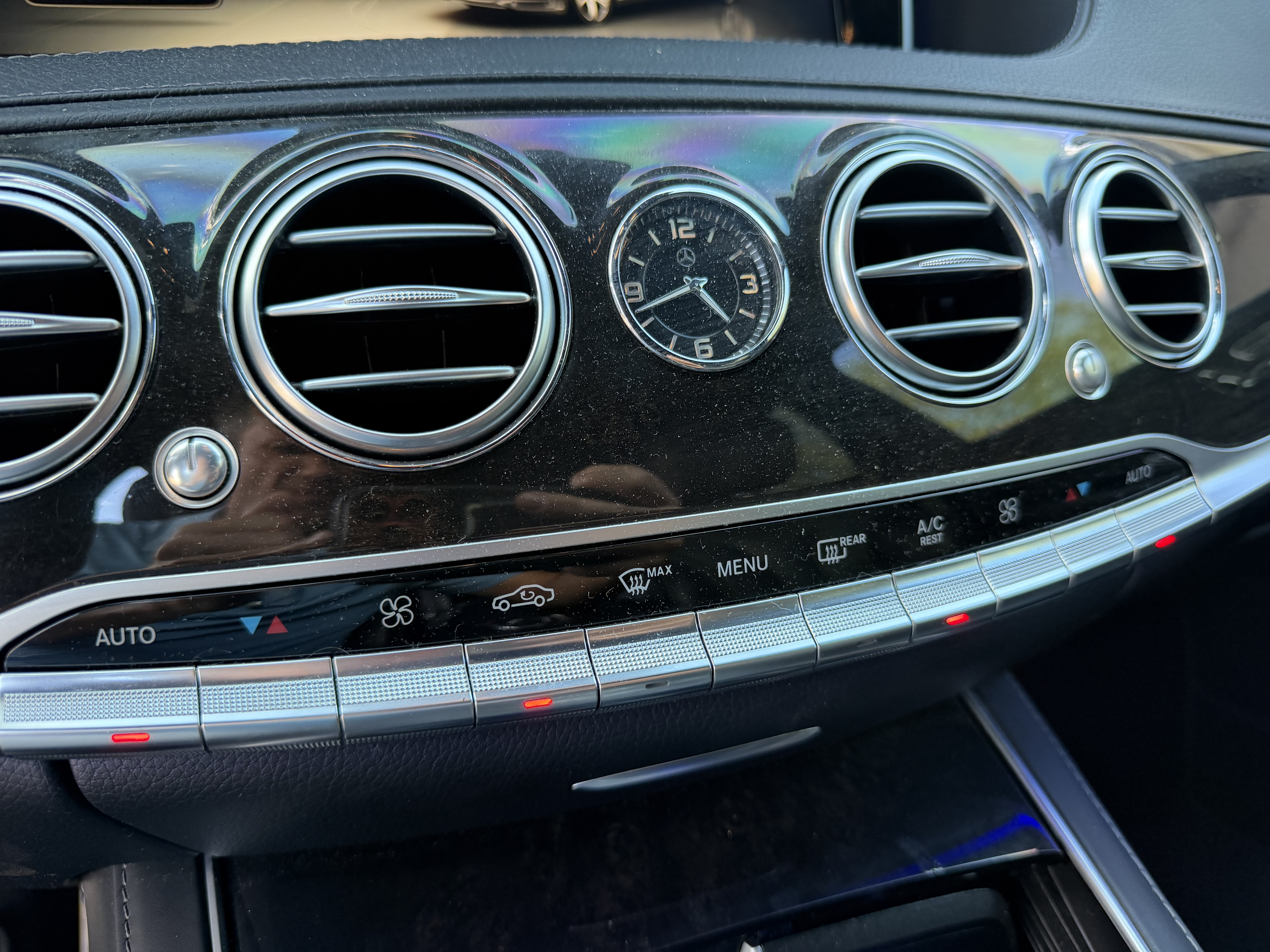 Used 2016 Mercedes-Benz S 550 Sedan image 20