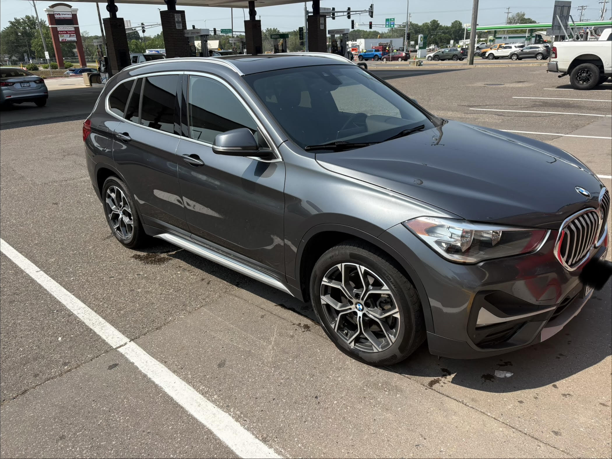 Used 2020 BMW X1 xDrive28i w/ Convenience Package AWD/4WD image 1