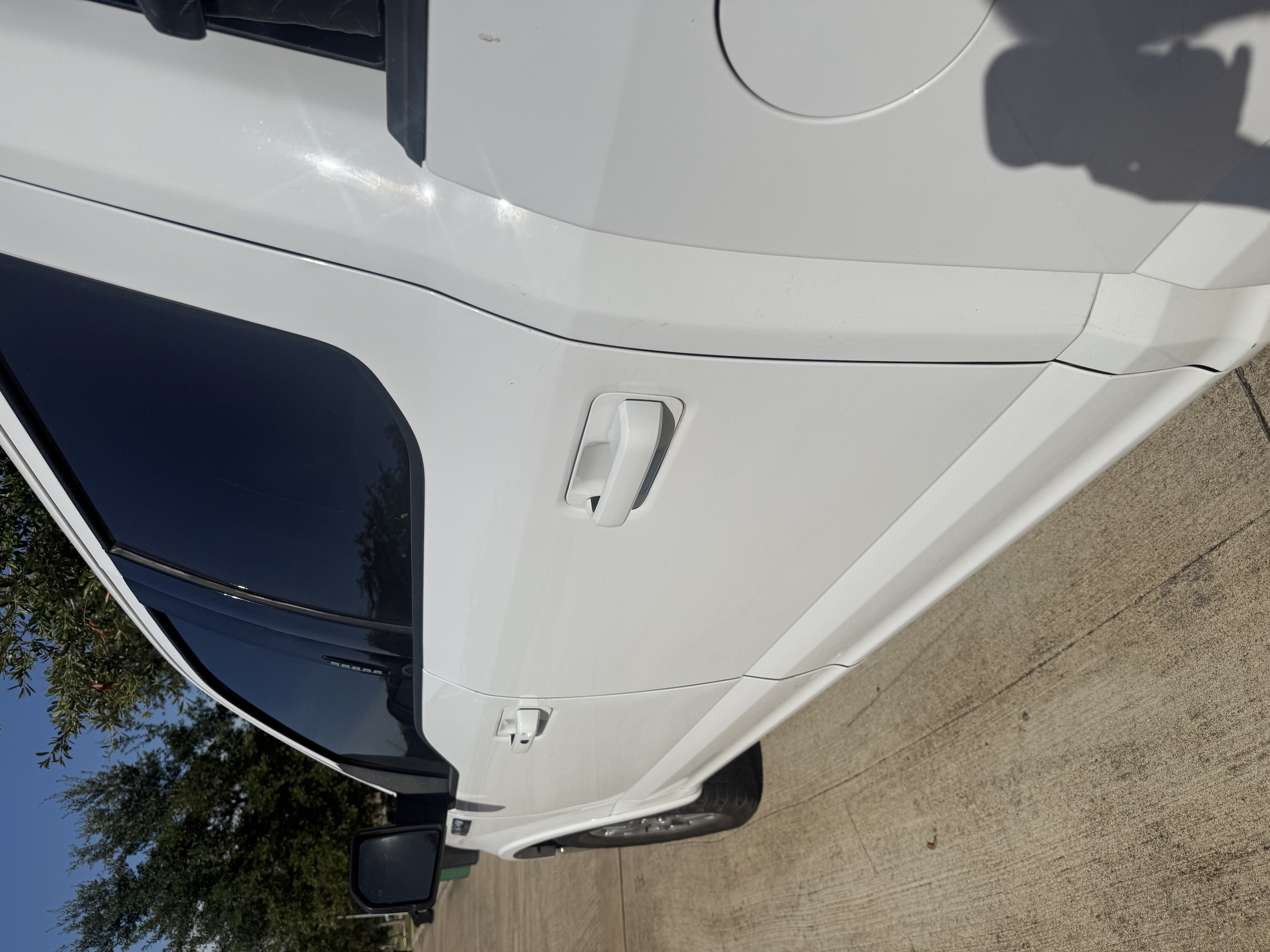 Used 2020 Ford F150 Lariat RWD image 5