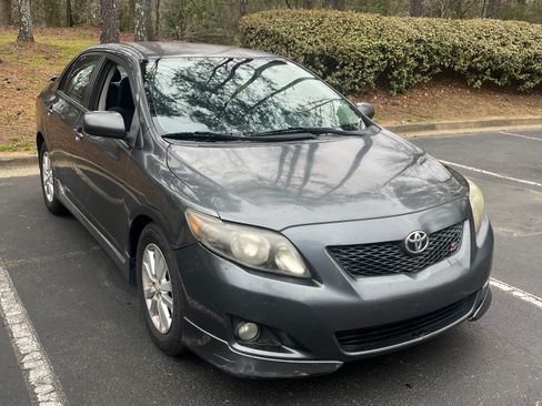 Used 2010 Toyota Corolla S image 6