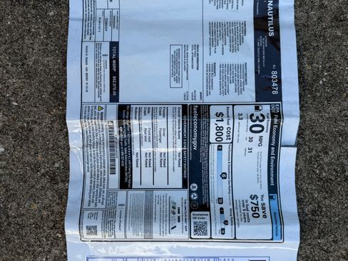 Used 2024 Lincoln Nautilus Reserve w/ Equipment Group 202A image 15