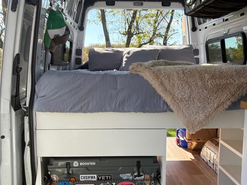 Used 2008 Dodge Sprinter 2500 w/ Premium Sound Group I image 6