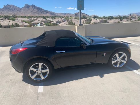Used 2007 Pontiac Solstice GXP w/ Premium Package image 8