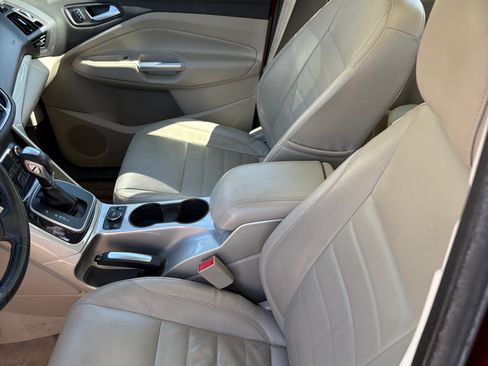 Used 2014 Ford C-MAX SEL w/ Equipment Group 302A image 12