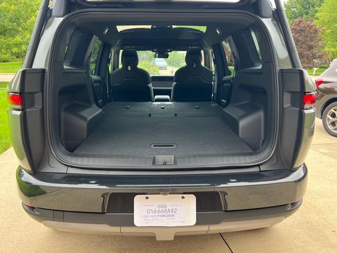 Used 2027 Rivian R2 Performance AWD/4WD image 28