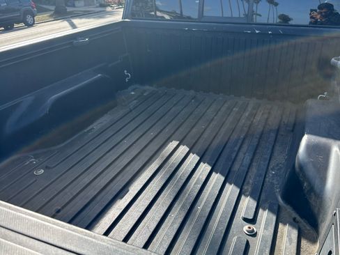 Used 2016 Toyota Tacoma TRD Sport image 14