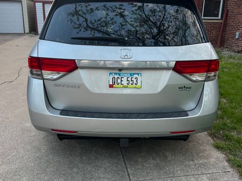 Used 2015 Honda Odyssey EX-L image 2