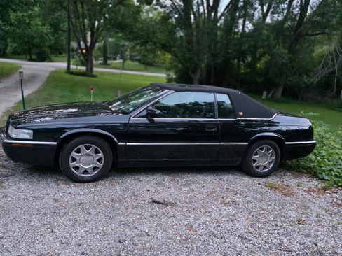 Used 1998 Cadillac Eldorado Touring w/ Safety/Security Pkg image 8
