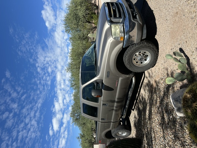 Used 2004 Ford F350 Lariat AWD/4WD image 4