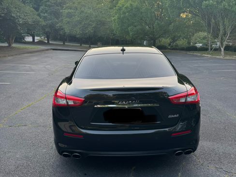 Used 2018 Maserati Ghibli RWD image 5