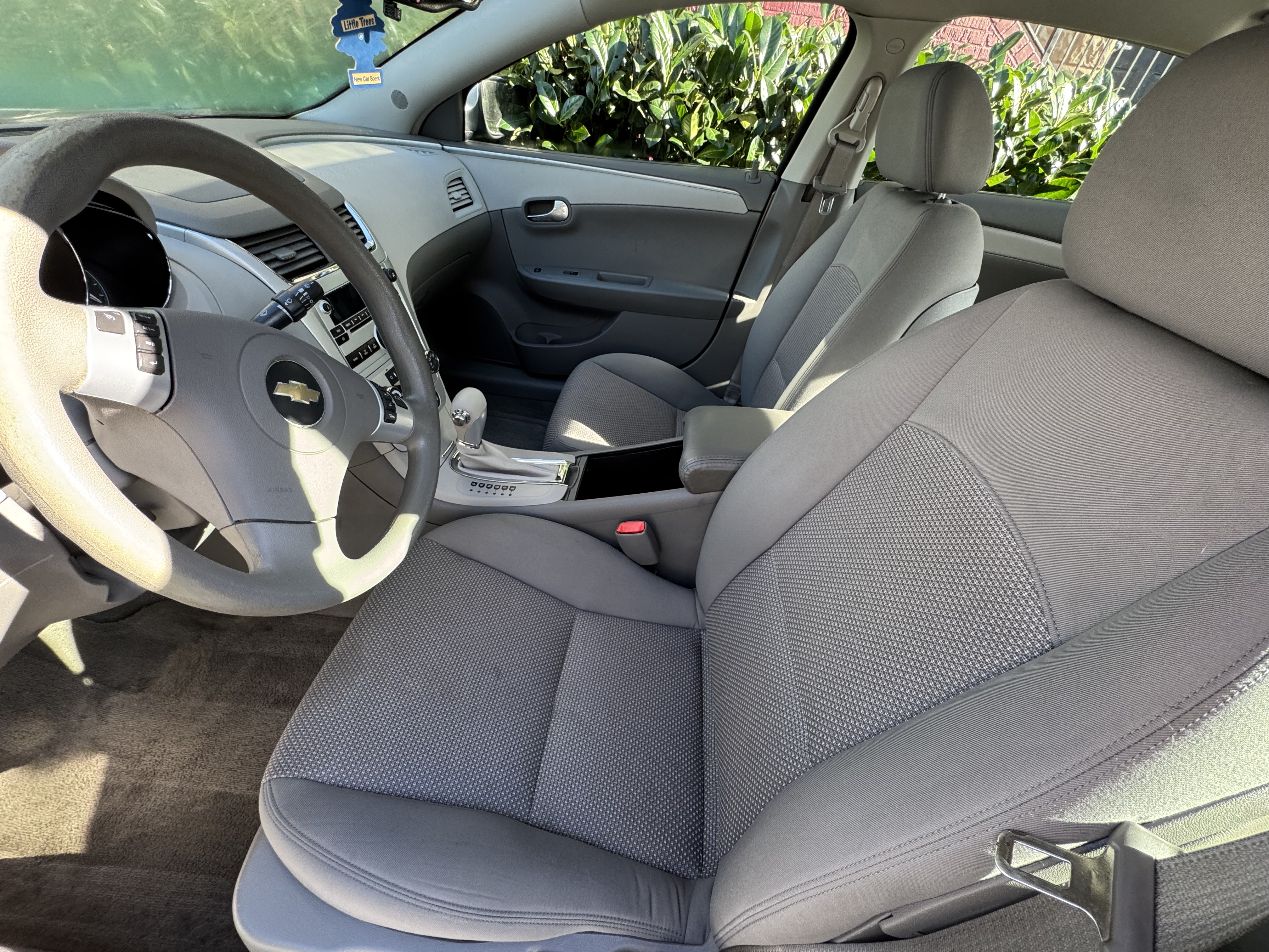 Used 2009 Chevrolet Malibu Hybrid FWD image 12