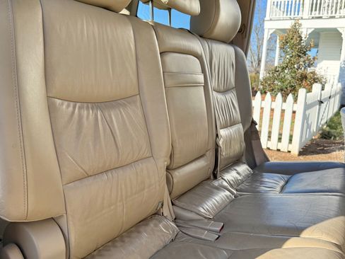 Used 2003 Lexus GX 470 image 11