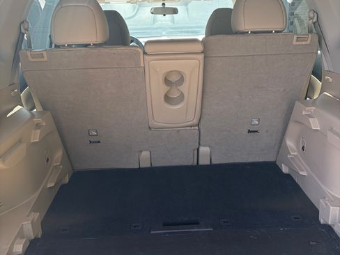 Used 2016 Nissan Rogue SL w/ SL Premium Package FWD image 8