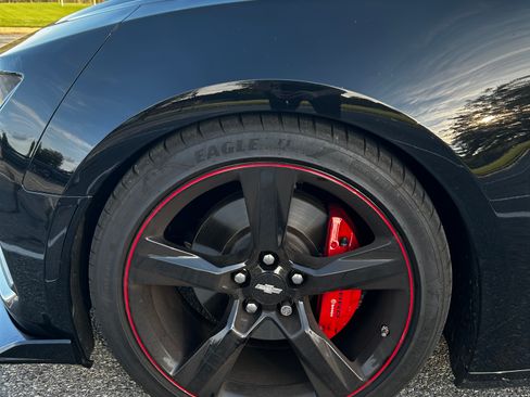 Used 2022 Chevrolet Camaro SS image 18