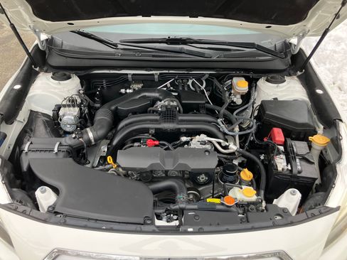 Used 2016 Subaru Outback 2.5i Limited image 11