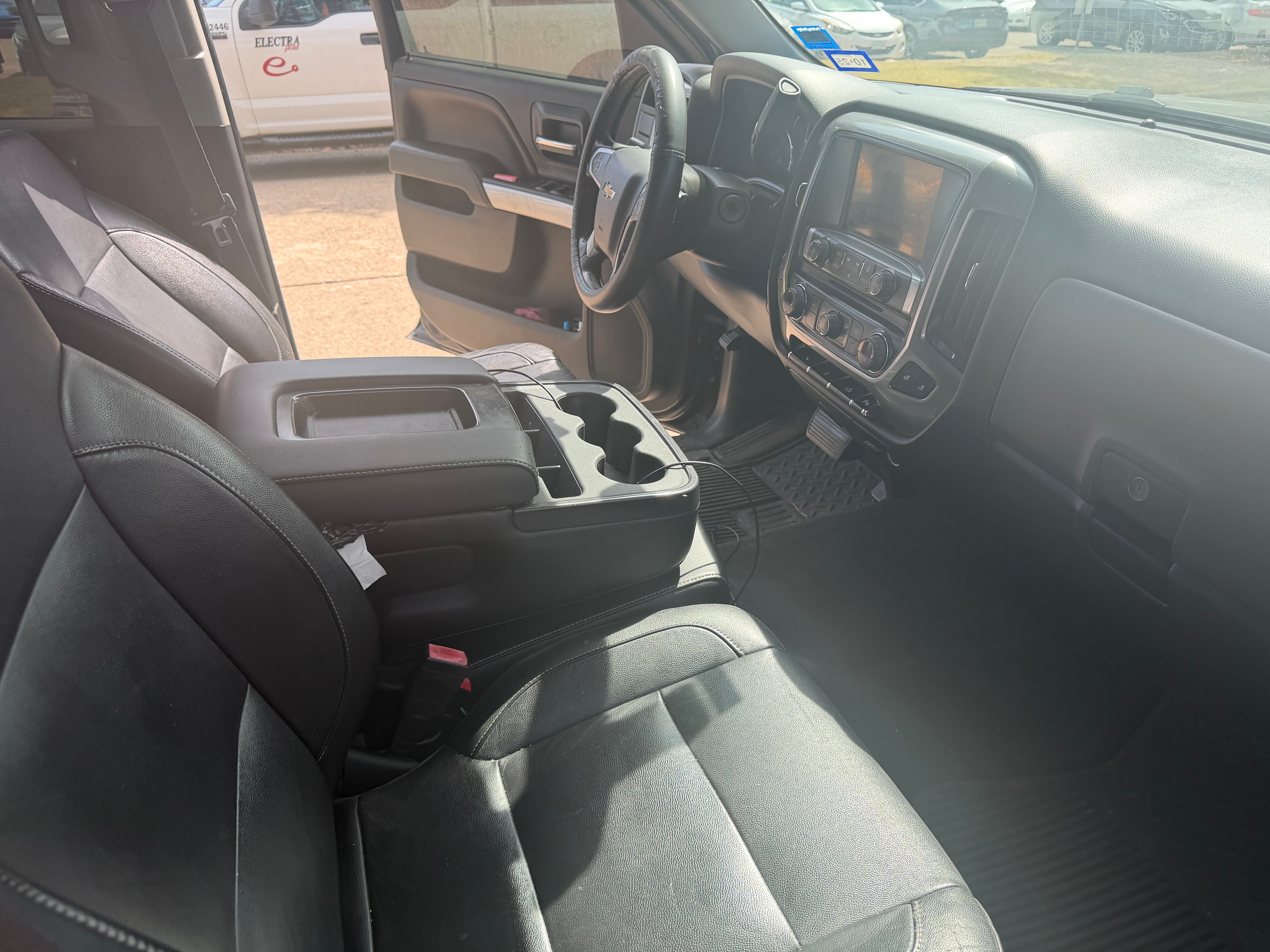 Used 2014 Chevrolet Silverado 1500 LT w/ Texas Edition, 1LT Trim RWD image 6