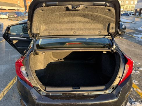 Used 2016 Honda Civic EX-L image 2