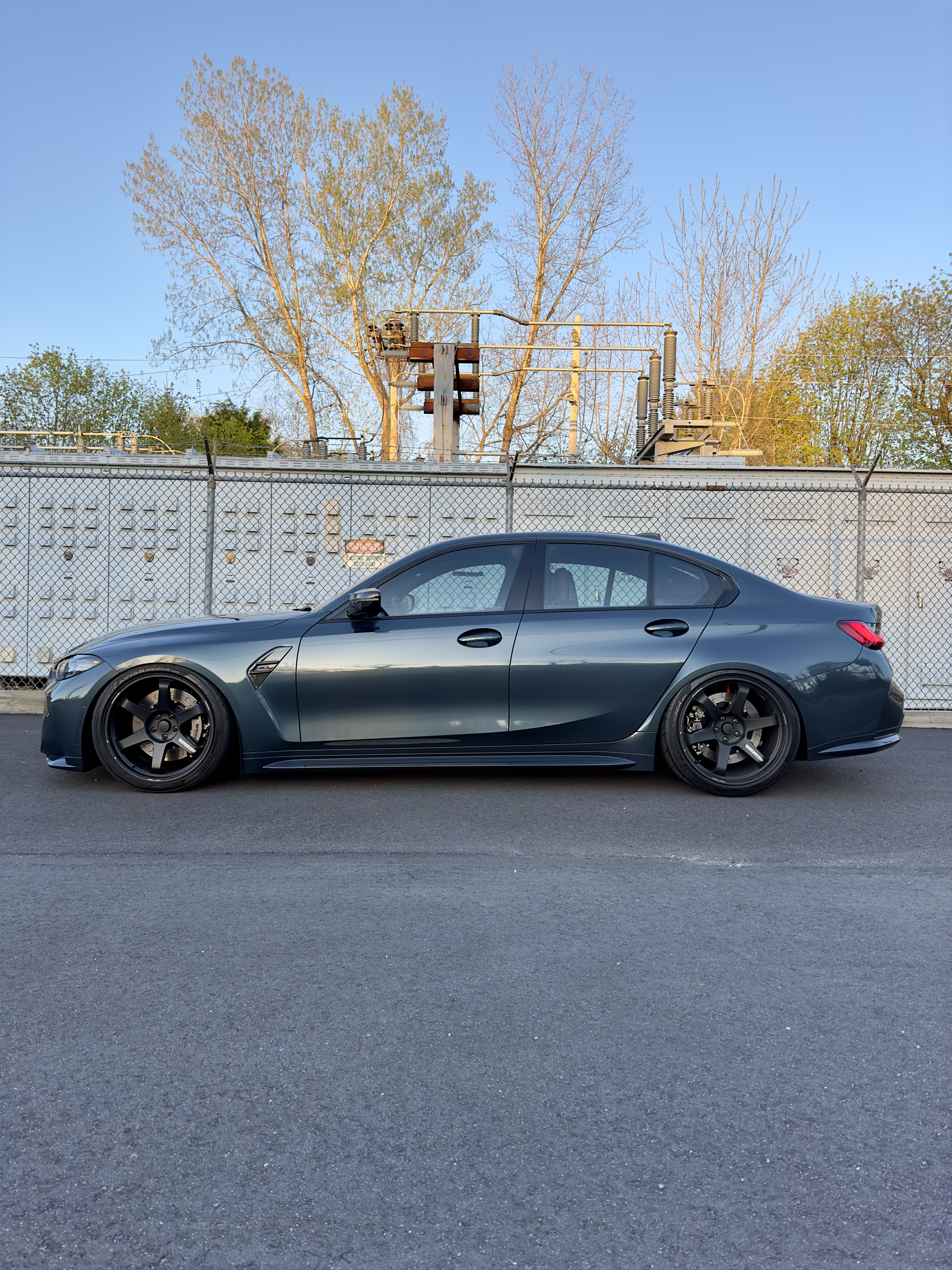 Used 2022 BMW M3 Competition w/ M Carbon Exterior Package AWD/4WD image 4
