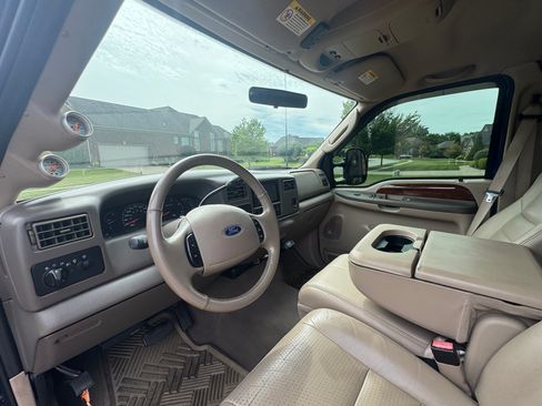 Used 2003 Ford F350 Lariat AWD/4WD image 8