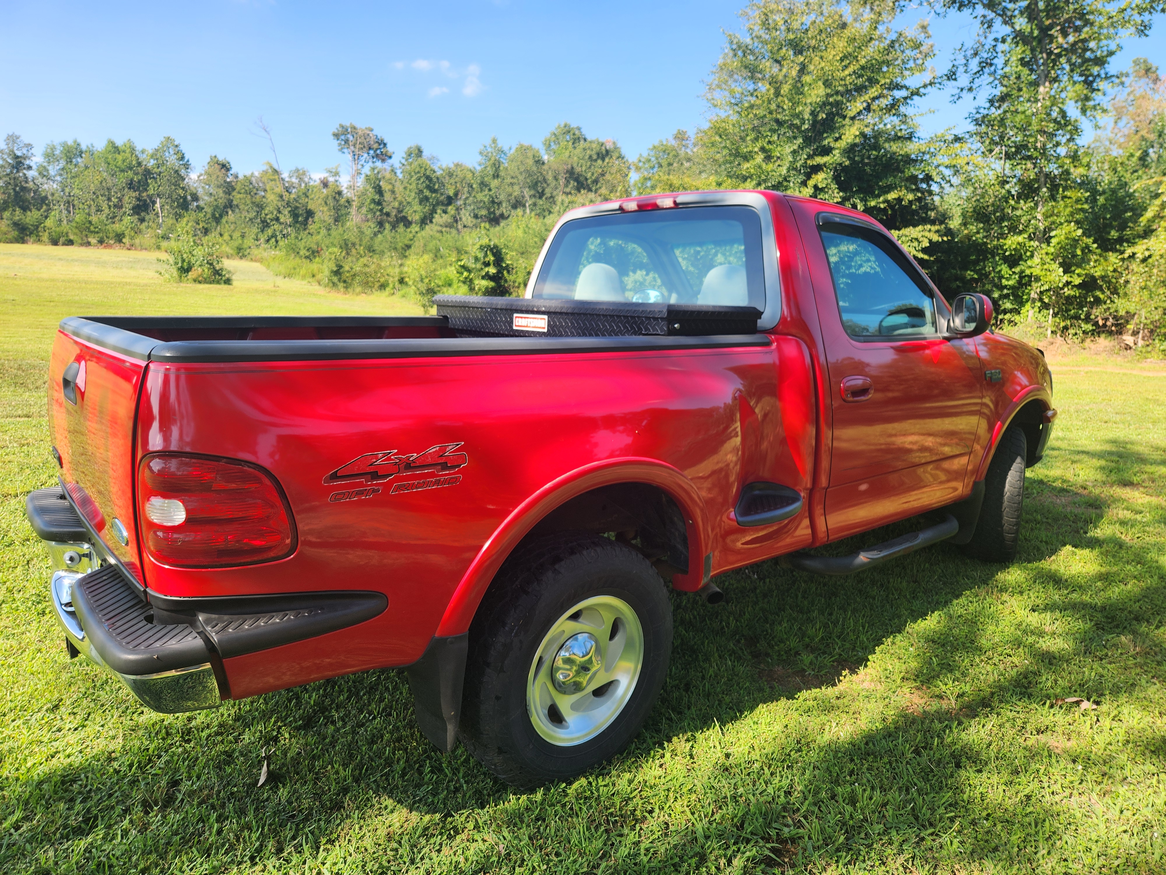 Used 1997 Ford F150 4x4 Regular Cab image 4