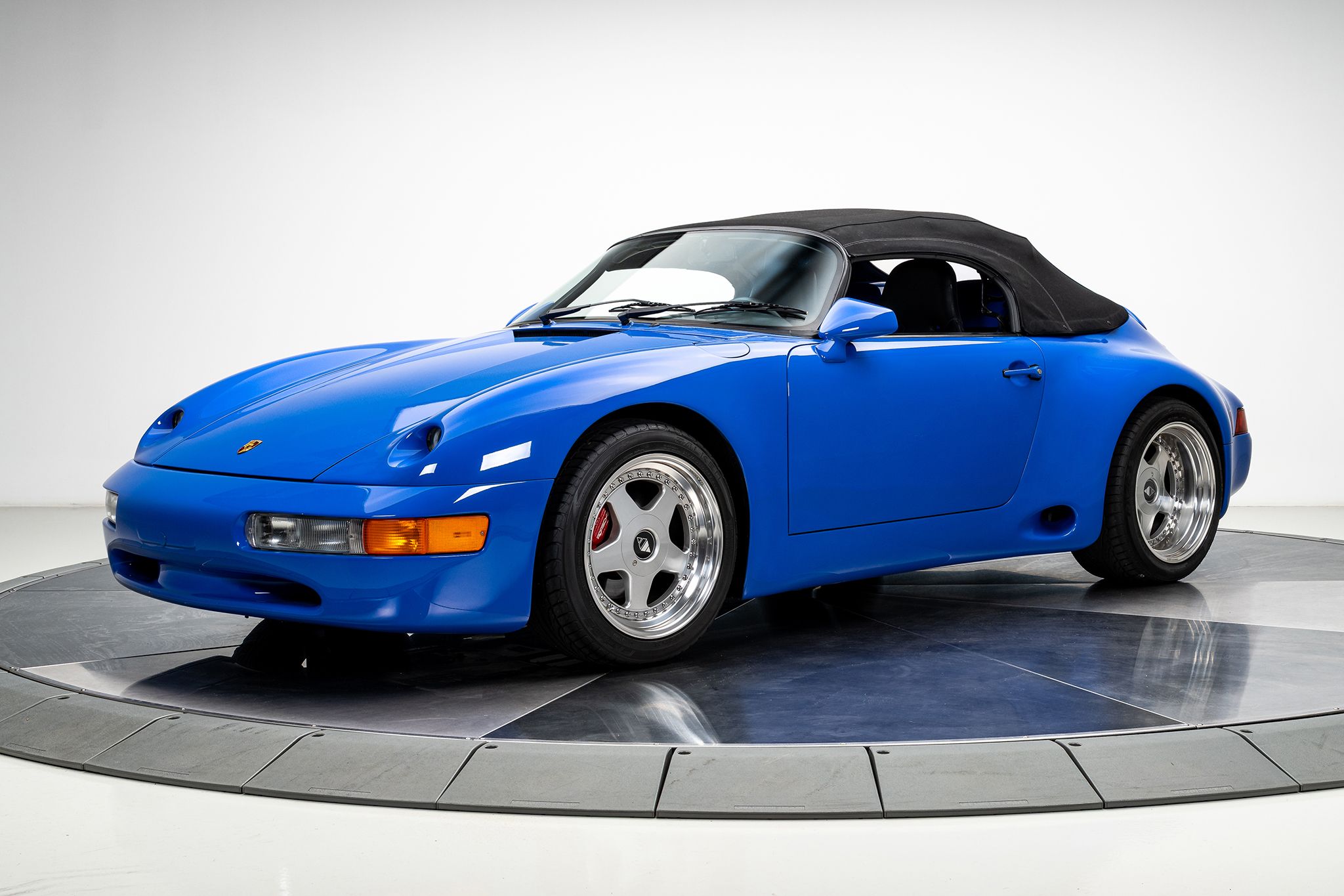 Used 1994 Porsche 911 Speedster RWD image 8