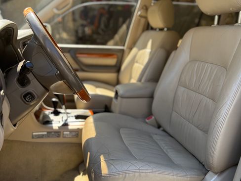 Used 2003 Lexus LX 470 470 Sport Utility 4D image 21